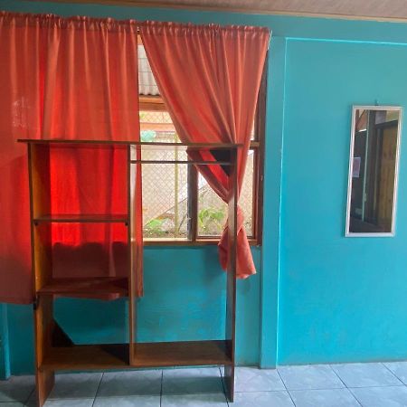 Cabinas Popular Puerto Viejo de Talamanca Exteriér fotografie