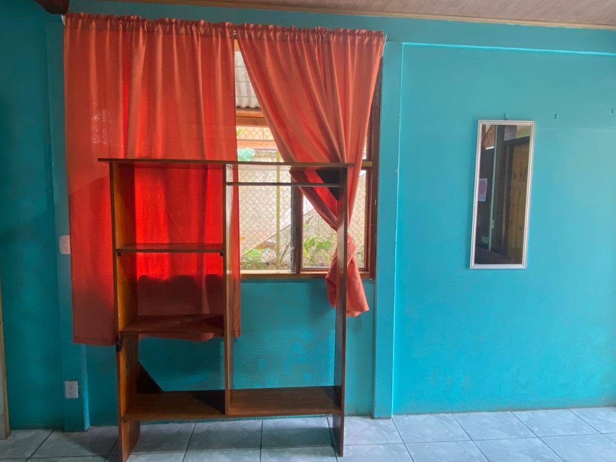 Cabinas Popular Puerto Viejo de Talamanca Exteriér fotografie